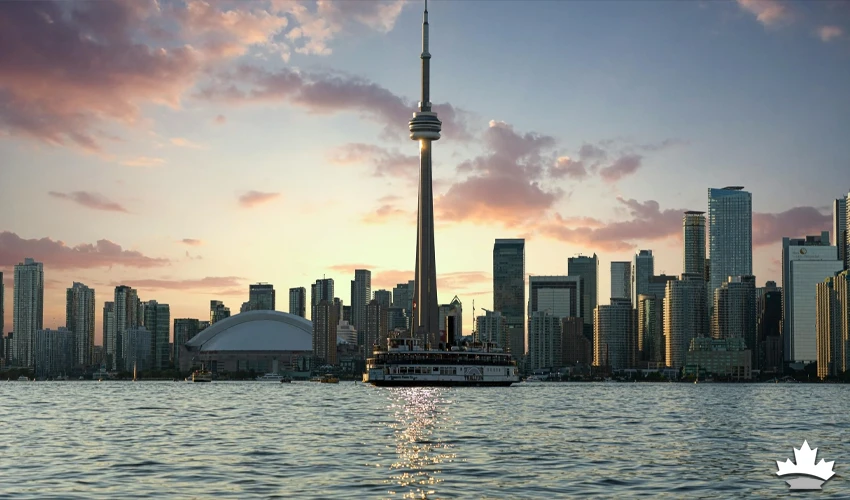 شرایط ویزای کاری کانادا